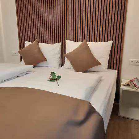 Pod Hrazi & Sedme Nebe Lejlighed Staré Splavy