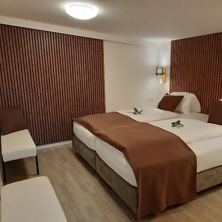 Pod Hrazi & Sedme Nebe Apartamento Staré Splavy